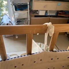 ベビーベッドの画像