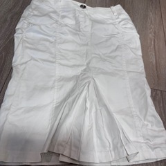 【美品】COUP DE CHANCE（クードシャンス）膝丈スカート白　Sの画像