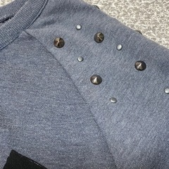 【新品】ダメージ加工カットソーの画像