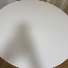 コーヒーテーブル 椅子の画像