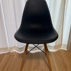 コーヒーテーブル 椅子の画像