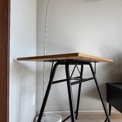 ダイニングテーブル、作業机の画像