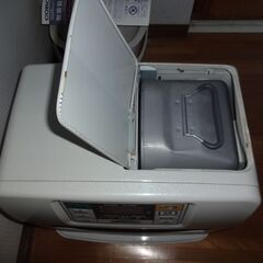 コロナ石油ファンヒーター木造10畳、コンクリート13畳用の画像