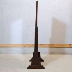 松本民芸家具のＢ型 姿見です。ミズメザクラ無垢材を使用したクラシカルなフォルムは和・洋問わず活躍する鏡です。角度調整も可能なアンティーク調スタンドミラーです♪の画像