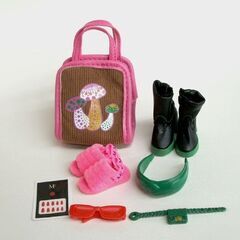 ミニチュア ZURU ミニブランズ ファッション 7点セット シリーズ3 服飾 カプセルトイ 人形 ドールに！　☆ PayPay(ペイペイ)決済可能 ☆ 札幌市 豊平区 平岸 平岸店の画像