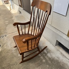 ＋1000円にて京都市内配達します！ヴィンテージ　キツツキ穂高　飛騨産業　ウィンザーロッキングチェア　の画像