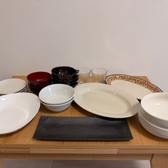 お皿各種&ーカトラリーの画像