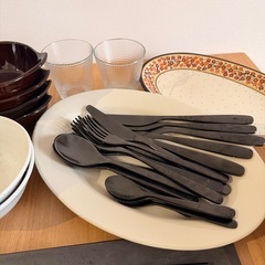 お皿各種&ーカトラリーの画像