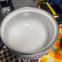 未使用！クリグラス　ホーロー16㎝両手鍋・片手鍋セット　【リサイクルショップ道楽屋】の画像