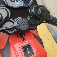 幼児用 電動バイク　( 6Vバッテリー２個　充電器付き )の画像