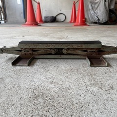 ハーレーメンテで使っていたジャッキの画像