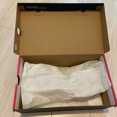 オニツカタイガー　箱の画像