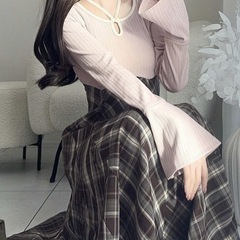 新品mily biletワンピースLサイズ
の画像