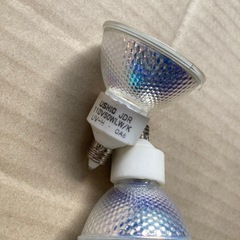 ハロゲンランプ　電球の画像