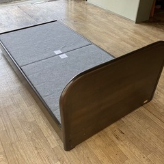 シングルベッドの画像