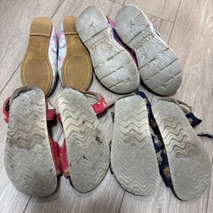 キッズシューズセット（スニーカー、バレエシューズ、サンダル）19㎝4足セットの画像