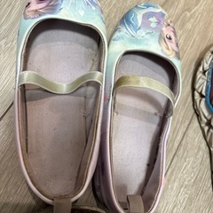 キッズシューズセット（スニーカー、バレエシューズ、サンダル）19㎝4足セットの画像