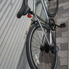 Welby[ウェルビー]backpacker(バックパッカー)700cクロスバイク 7speed/シルバーの画像