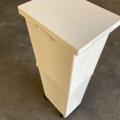 ゴミ箱の画像