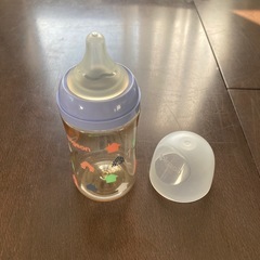 除菌じょーず＆哺乳瓶＆母乳実感乳首セットの画像