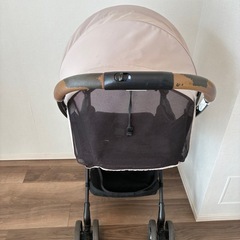 アップリカ　マジカルエアーフリー　B型エレベーターの画像