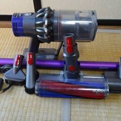 ダイソンコードレス掃除機V10の画像