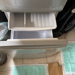 シャープ　冷蔵庫の画像