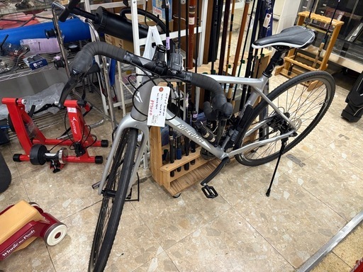 【リユースマン倉敷】ロードバイク メリダ ロード SILEX200 シルバー 700×35c