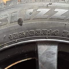 人気のスタッドレスVRX3 付きアルミホイールセット
の画像