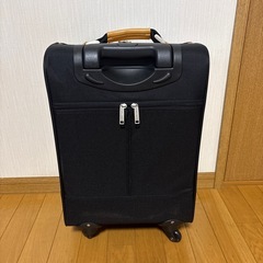 スーツケースの画像