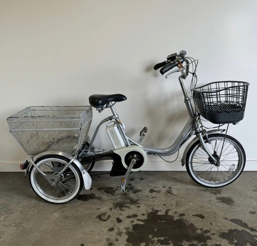 h-207○i667(S)★岐阜発　△BRIDGESTONE/Assista/ブリヂストン/電動アシスト三輪自転車/3段変速/バッテリー12.3Ah/防犯有り/現状品　R6.7/5★