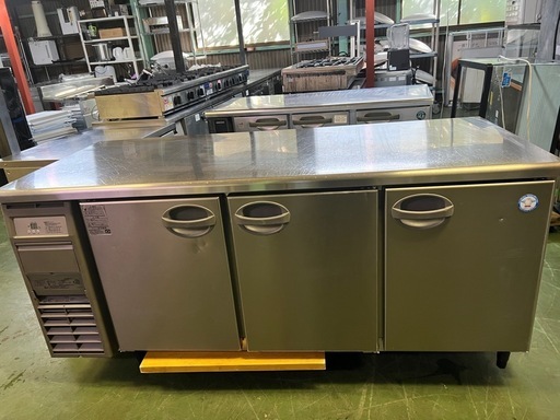 2014年 フクシマテーブル形冷蔵庫 1800x750x800