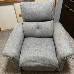 電動リクライニングソファの画像