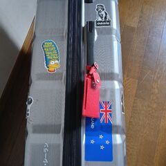 大型スーツケース　キャリーケースの画像