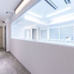 週3〜OK!副業WワークOK!薬局スタッフ（受付、梱包、配送）の画像