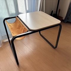IKEA さいどてーぶるサイドテーブルの画像