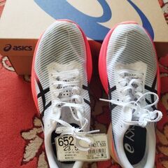 asics METASPEEDSkyプラス　ホワイト/オレンジ　23.5cm　新品未使用の画像