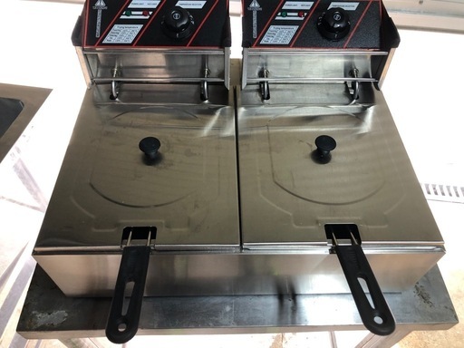 業務用　卓上電気フライヤー　電気フライヤー　6L×2槽　100V×2