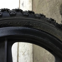 h-208△ q 岐阜発/ キックボード/ キックスクーター/ 14インチ/ 走行確認/ キックスケーター/ 乗用玩具/ 現状品/ 管015u/ R7.10/8 △の画像