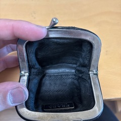 PRADA がま口コインケースの画像
