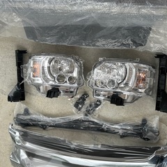 未使用
ハイエース200系フェイスチェンジキットの画像