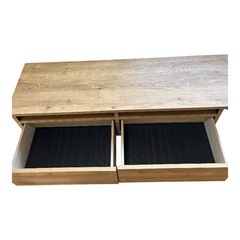 テレビボードの画像