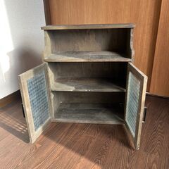 小道具の棚の画像