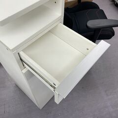 隙間収納 2面オープンタイプ 幅30×奥行39×高さ179ｃｍ ホワイト 白 すき間ラック キッチン収納 札幌市手稲区の画像