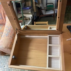 【引取限定】ドレッサー　美品　化粧台　テーブルの画像