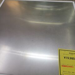 J1771【リユースのサカイ柏店】LOWYA　ロウヤ　ステンレスセンターテーブル　リビングテーブル ローテーブル　引出付き　クリーニング済　新品参考価格59,990円の画像