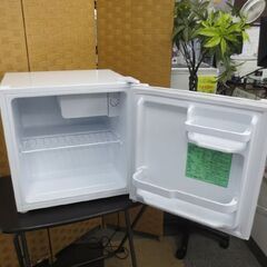 1ドア冷蔵庫 46L 2021年製 ヤマダセレクト YRZ-C05H1 ホワイト サイコロ型 40Lクラス 家電 札幌 北20条店の画像