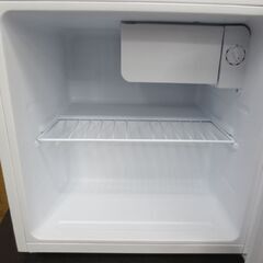 1ドア冷蔵庫 46L 2021年製 ヤマダセレクト YRZ-C05H1 ホワイト サイコロ型 40Lクラス 家電 札幌 北20条店の画像