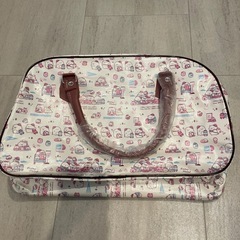 すみっコぐらし　ボストンバックの画像