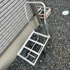 アルミカートの画像